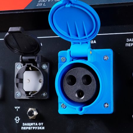 Бензиновый генератор с электростартером FUBAG PRG 6000 ES в Новосибирске фото